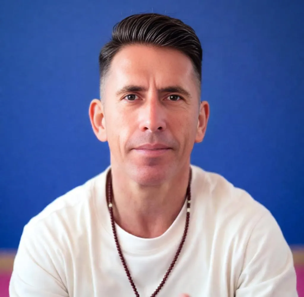 Man with fade haircut, textured top